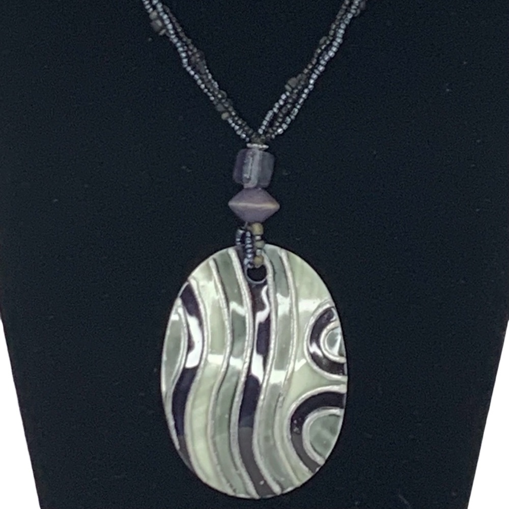 Blue, Black, Silver & Grey Abalone Style Oval Pendant Beaded Necklace